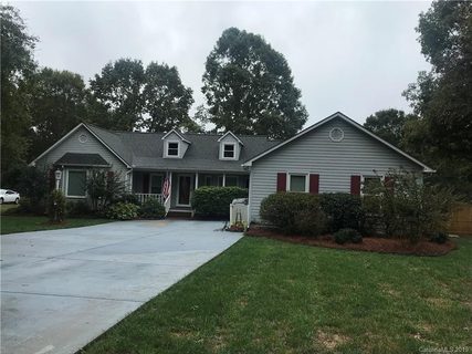 116 N Deerfield Circle