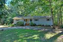 6017 Caroline Drive sold home in Matthews, SC