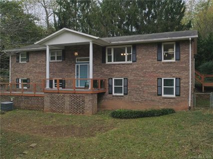 36 Fieldcrest Circle