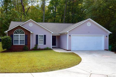 723 Eustis Place