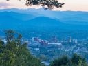 390 Town Mountain Road sold home in Asheville, SC