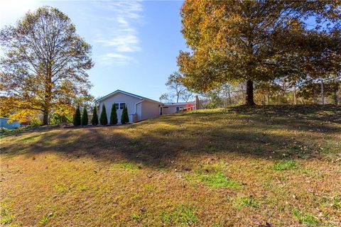 19 Holly Ridge Road sold manufactured home in Holly Ridge, Candler, NC