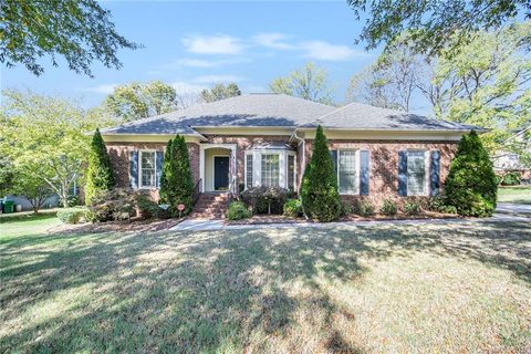 9427 Fairmead Drive sold home in Mallard Trace, Charlotte, NC