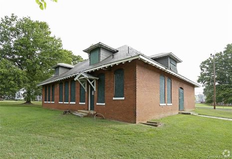 Previously sold for $208,000