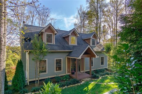 411 Canonero Drive