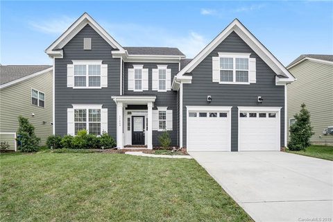11466 Rising Star Court sold home in Peach Orchard Estates, Charlotte, NC