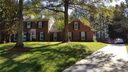 2910 Seton Drive sold home in Matthews, SC