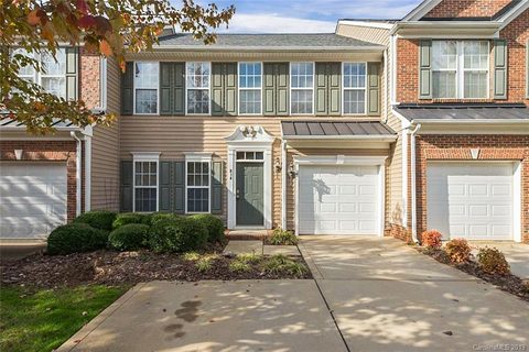 834 Daly Circle sold home in Fairway Townhouses, Fort Mill, SC