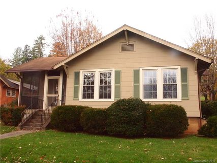3 Thomson Avenue sold home in Fibreville-Skyland Terrace, Canton, NC
