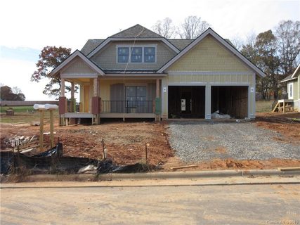 104 Creekside Valley Lane