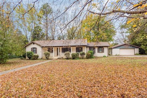 8306 Wandering Lane sold home in Rocky River Acres, Harrisburg, NC