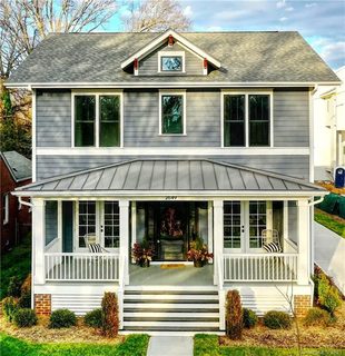 Previously sold for $940,000