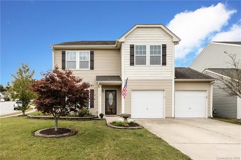 9703 Cayenne Drive sold home in Stratford Pond, Charlotte, NC