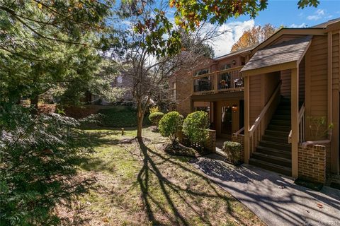 49 Ravencroft Lane