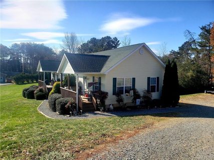 21 Clayton Drive