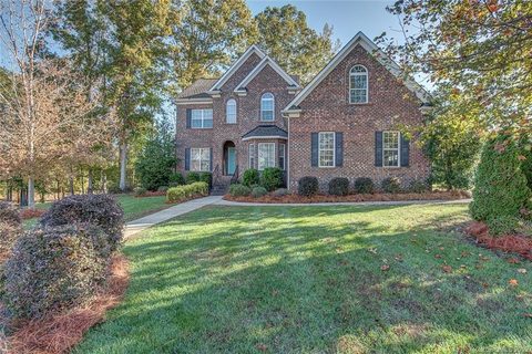 3009 Kilbeggan Drive sold home in Mill Creek Falls, Lake Wylie, SC