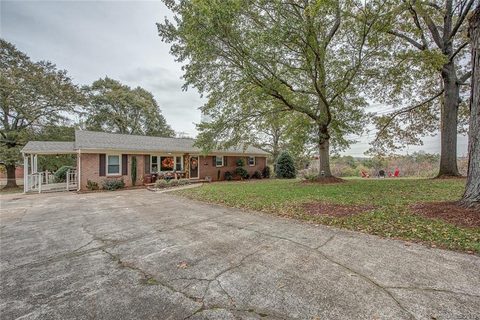 113 Wildlife Road sold home in Wedgewood, Belmont, NC
