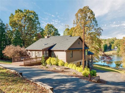 175 Paradise Drive