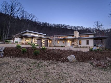 121 High Hickory Trail None
