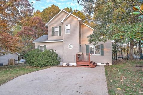 7781 Red Robin Trail sold home in Lake Haven, Denver, NC