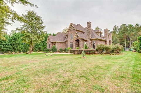 Previously sold for $700,000