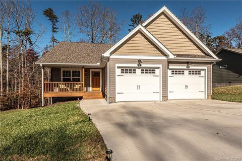 53 Parrot Road 7 sold home in Oasis Cove, Candler, NC