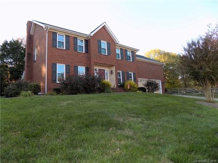 1015 Argyle Place sold home in Argyle Place, Statesville, NC