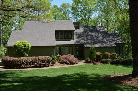 164 Woodbriar Lane