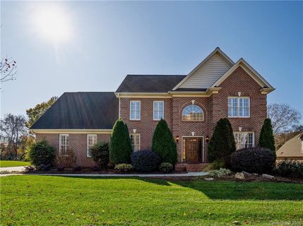 1221 Bugle Lane