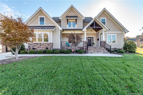 Previously sold for $663,000
