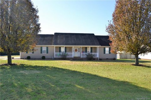 105 Ridgegate Lane