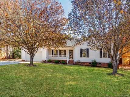 3676 Navajo Drive