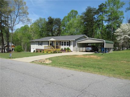 7902 Stillwater Drive sold home in Stillwater Knoll, Sherrills Ford, NC