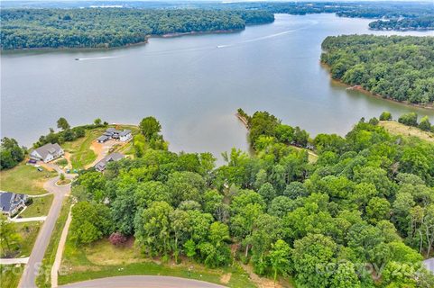 236 Seven Oaks Landing 75