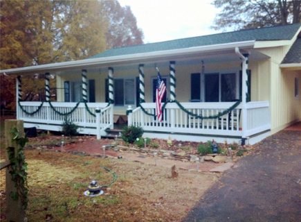 1824 Kincaid Court