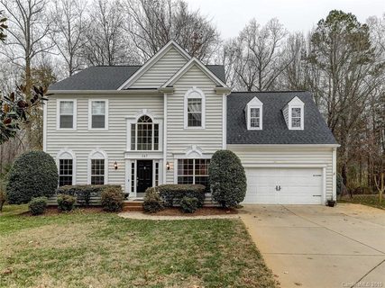 147 Creekside Drive