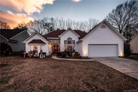 3926 Longwood Drive