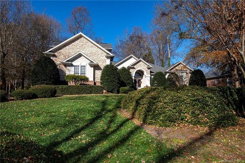 132 Spring Branch Road sold home in Spring Branch Glen, Fort Mill, SC