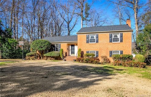 Previously sold for $344,000