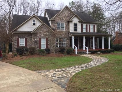 6333 Robin Hollow Drive