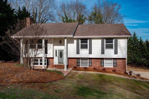 302 N Council Oaks Street