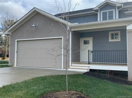 6 Thornes Lane sold townhome in Dillingham Woods, Asheville, NC