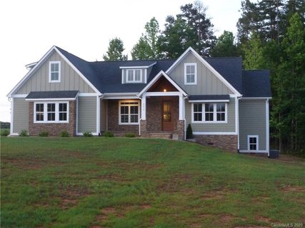 6270 Willow Farm Drive