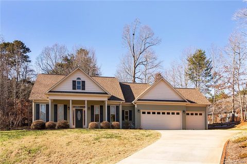 Previously sold for $285,000