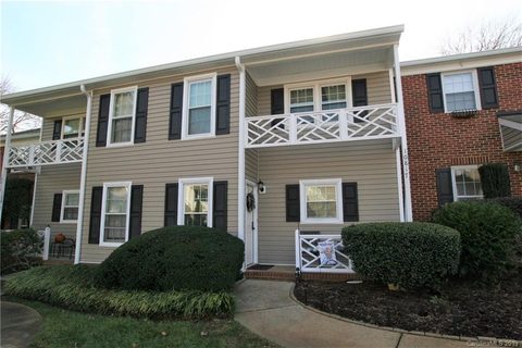 10817 Winterbourne Court sold townhome in Kensington at Raintree, Charlotte, NC