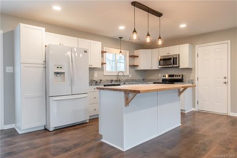 887 Red Fox Lane sold home in Foxwood Acres, Concord, NC