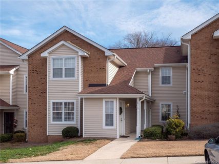 7811 Renaissance Court B sold condo in RENAISSANCE GARDENS, Charlotte, NC