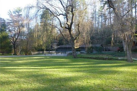 1747 Haywood Manor Road
