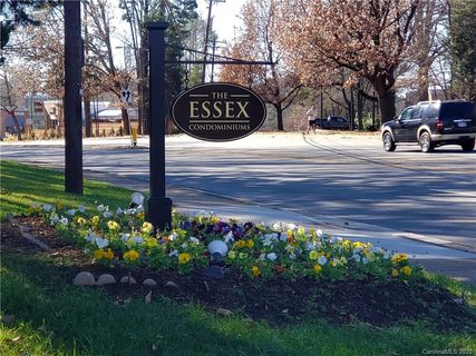 5024 Sardis Road M sold condo in Essex, Charlotte, NC