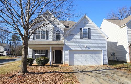 2027 Aberglen Drive sold home in Spring Woods, Charlotte, NC